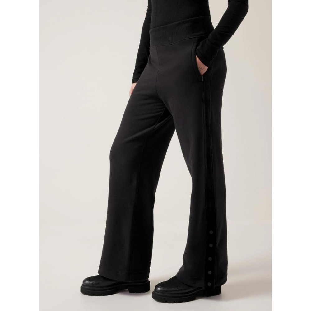 ATHLETA Retroplush Velvet‎ Straight Pants